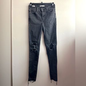Levi’s 720 Super Skinny Jeans